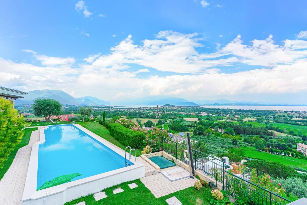 Piscina Panoramica - La Casa Volante Holiday home Soiano Del Lago