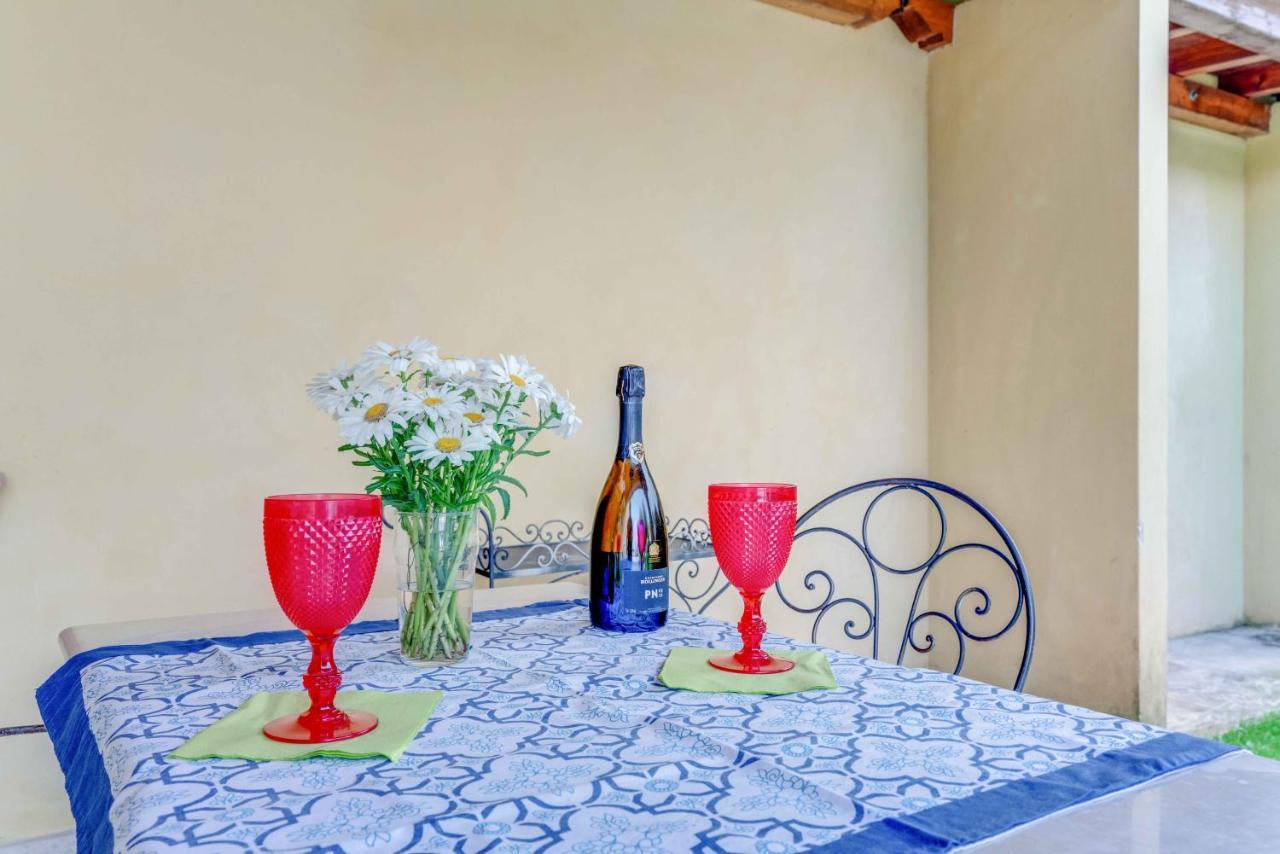 Piscina Panoramica - La Casa Volante